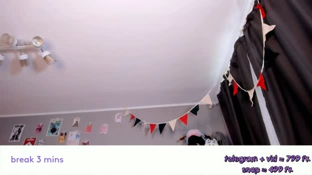 vivian_qwerty 11-05-2026 Cam Show fuckass oral
