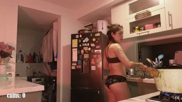 maxine_8 12-05-2026 Cam Show tits sucktits