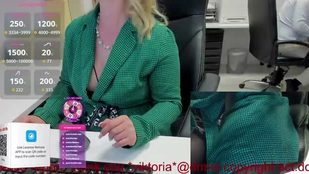 milf_viktoria 12-05-2026 Cam Show deep spank