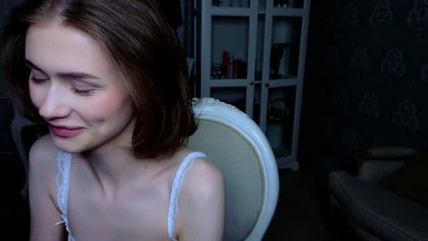bluuemarine 16-05-2026 Cam Show squirt deep