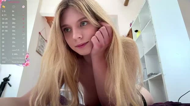 chloe_show 17-05-2026 Cam Show Cam Ass