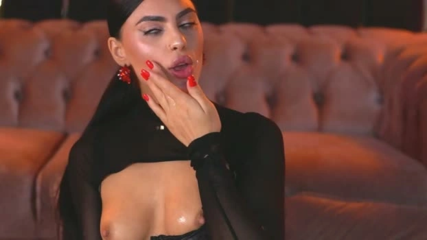 ravennadarcy 17-05-2026 Cam Show Wet fuckme