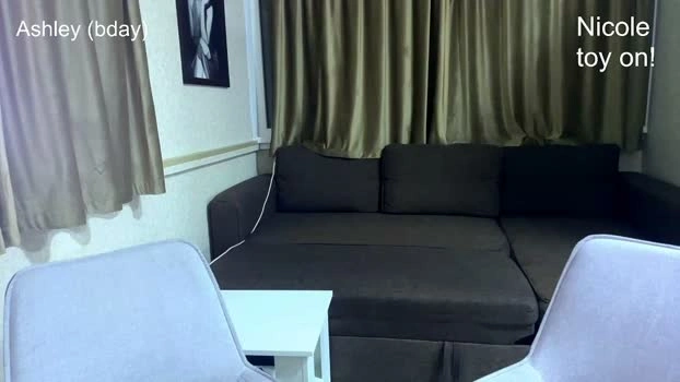 1opaopa 19-05-2026 Cam Show love kissing