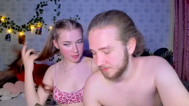 swiity_room_ 18-05-2026 Cam Show yummy Wet