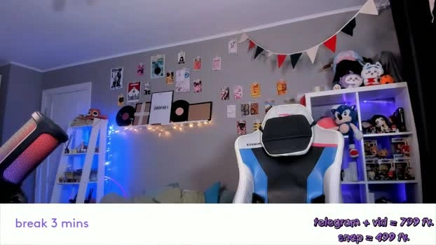 vivian_qwerty 19-05-2026 Cam Show fuckass amateur