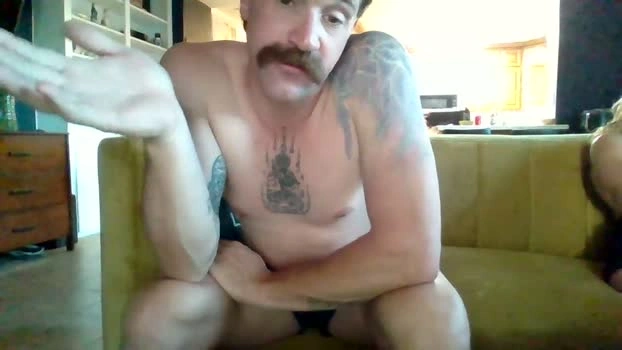 brokecash 22-05-2026 Cam Show kissing fingering