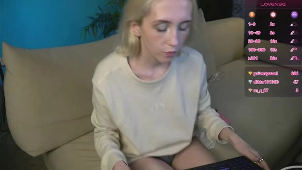 elen__moore 23-05-2026 Cam Show natural kiss