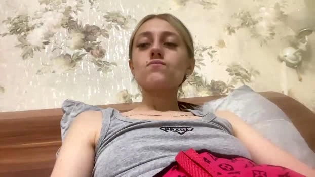 viktoria9898 26-05-2026 Cam Show bj-dildo playtime