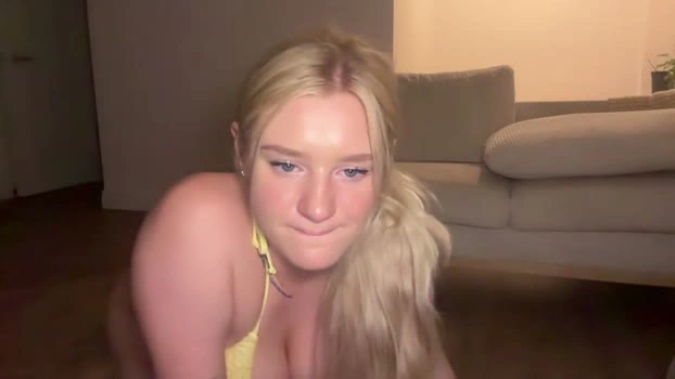 lily_fox01 26-05-2026 Cam Show naked ass