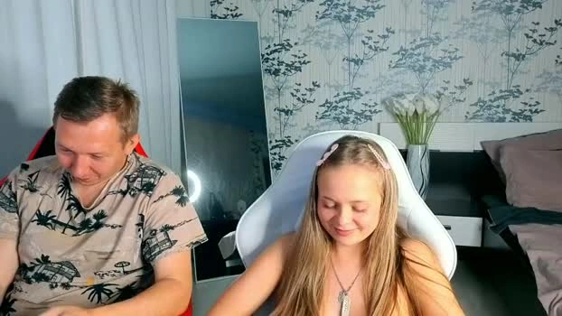 art_cam_ 27-05-2026 Cam Show oral bigtoys