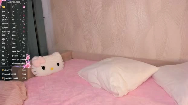 mikaelataron 28-05-2026 Cam Show suckshow suck