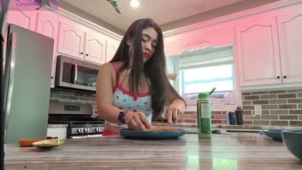saturn333777 28-05-2026 Cam Show striptease fuckass