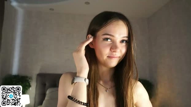 auroralowen 07-06-2026 Cam Show sucktits Video