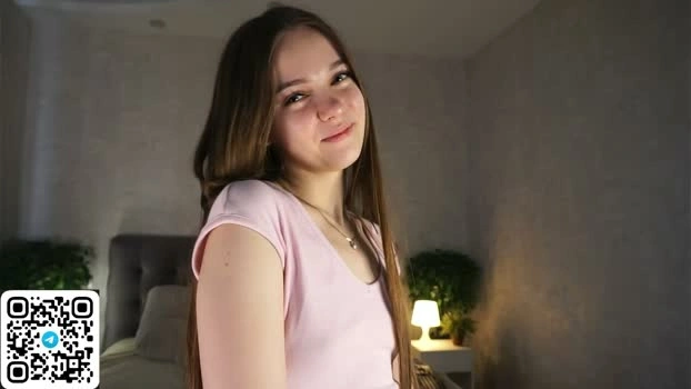 auroralowen 08-06-2026 Cam Show sexykitty playtime