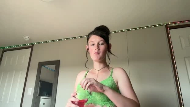 itskaylaaa 09-06-2026 Cam Show hard wet