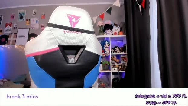 vivian_qwerty 09-06-2026 Cam Show analtoy jerkoff