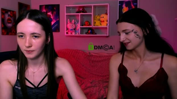 caroline_honeyy 10-06-2026 Cam Show Wet toy