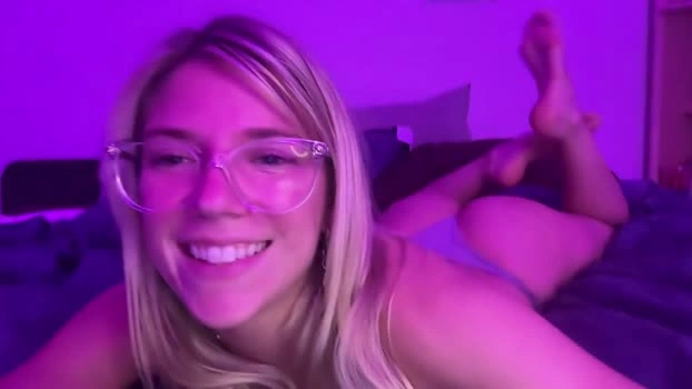 oliviahansleyy 10-06-2026 Cam Show fuck toys