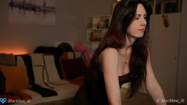 _blackbee_ 10-06-2026 Cam Show oral ass