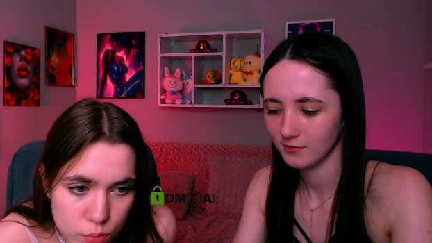 caroline_honeyy 10-06-2026 Cam Show spank moan