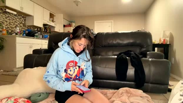 jadeee__ivy 10-06-2026 Cam Show oral toy