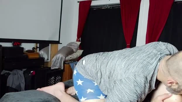 lilchicanbigbrute 11-06-2026 Cam Show fingers Wet