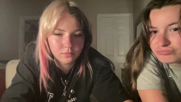 rileycooperrr 13-06-2026 Cam Show amateur fingers