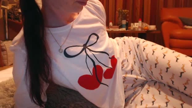 andrasweetie 13-06-2026 Cam Show fingers gag