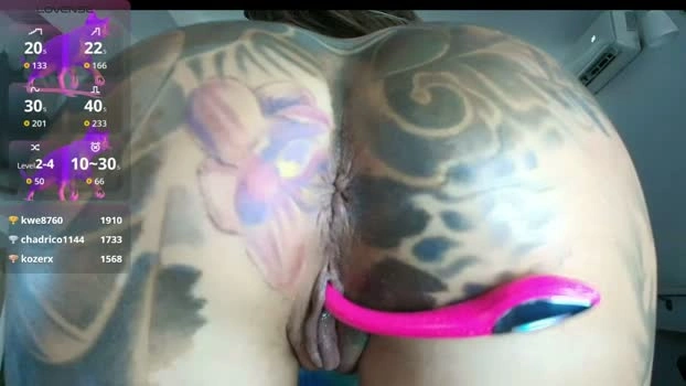 yourkat 14-06-2026 Cam Show fingering striptease