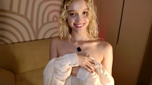 queenserenaaa 14-06-2026 Cam Show yummy fuckass