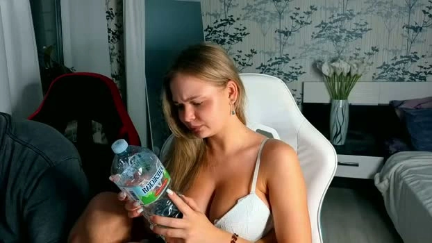 art_cam_ 15-06-2026 Cam Show sexyfeet yummy