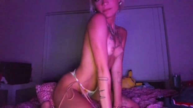 emilyyscottt 21-06-2026 Cam Show pussy suckcock