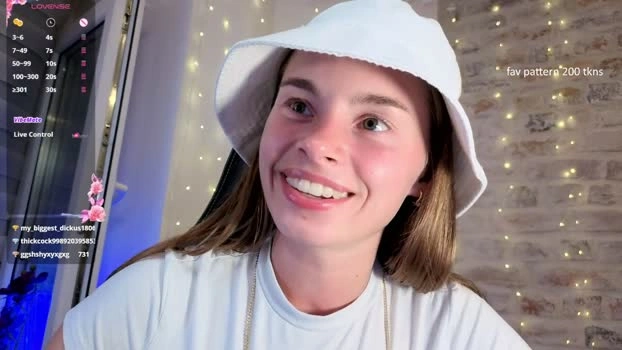 roxxxie_reid 20-06-2026 Cam Show analtoy hardcore