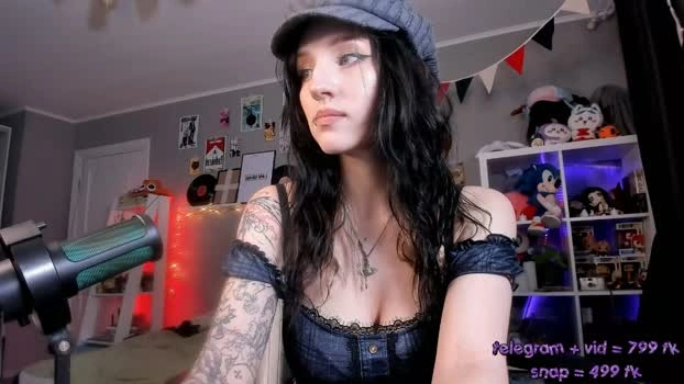 vivian_qwerty 23-06-2026 Cam Show Ass beautiful