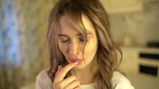 richaura 26-06-2026 Cam Show kiss amateur