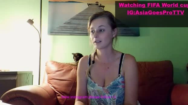 yoursecretgirlfriend963 27-06-2026 Cam Show legs skinny