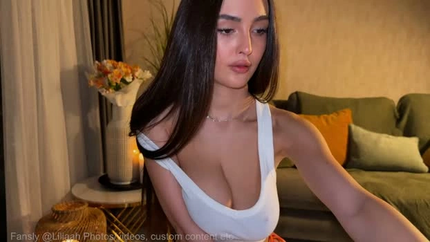 liliaah 28-06-2026 Cam Show bigtoys lick