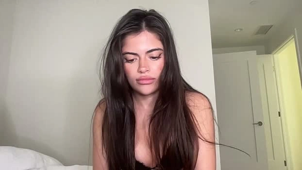 poutyselena 29-06-2026 Cam Show nude kinky