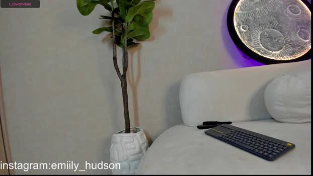 emily_huddson_ 30-06-2026 Cam Show blowjob kink