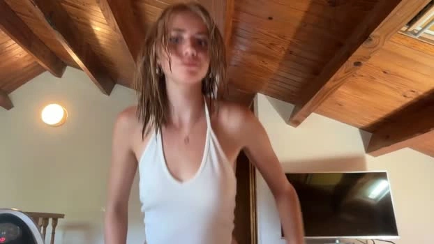 honeyyy95 01-07-2026 Cam Show spanking sucktits