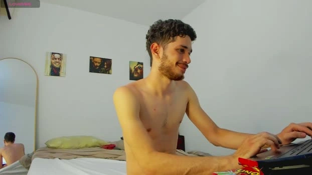 jacobmurphy2103 01-07-2026 Cam Show kiss hard