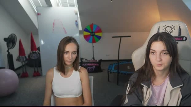 livehub054 30-06-2026 Cam Show lush boobs