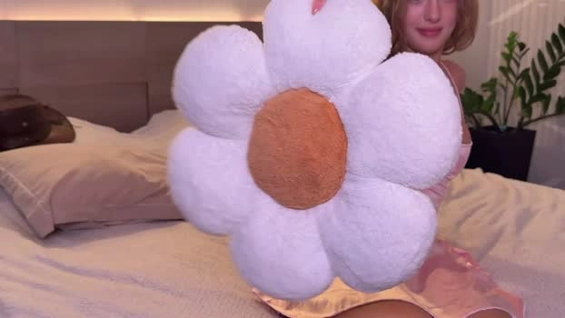 roselyn_rose 01-07-2026 Cam Show tits striptease