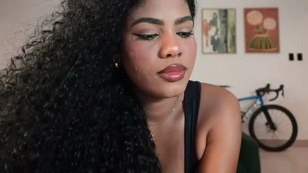 naomixjones1 03-07-2026 Cam Show strip toy