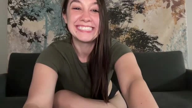 yurdreams_22 03-07-2026 Cam Show kiss legs