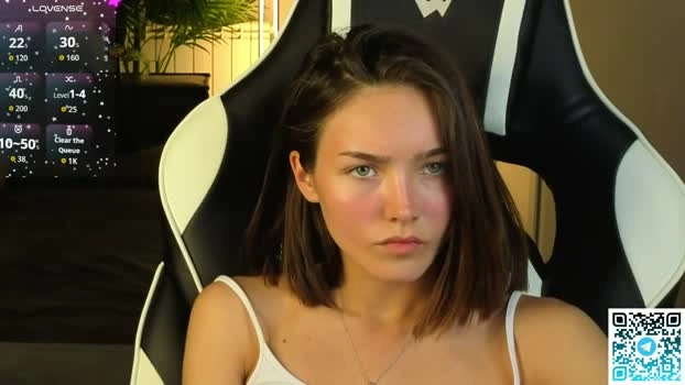 leslie_scottt 04-07-2026 Cam Show Recorded Topless