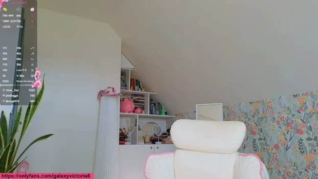 brilliantvictoria 11-07-2026 Cam Show spank legs