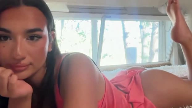 taylorxviolet 17-07-2026 Cam Show gag strip