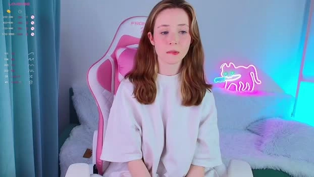 poompoompeach_ 18-07-2026 Cam Show big bigboobs