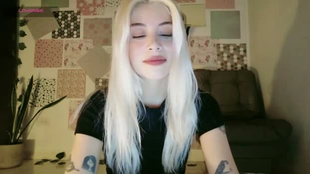 luckysapphire777 19-07-2026 Cam Show deepthroat moan